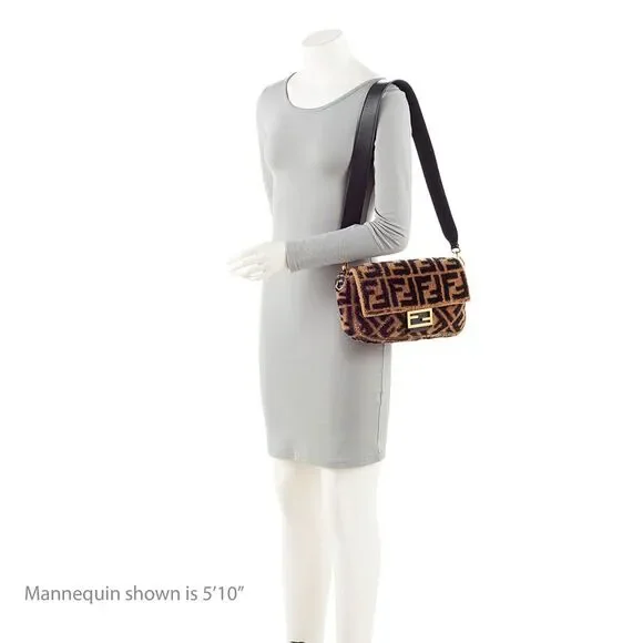 Fendi Shearling FF Baguette Shoulder Bag - Picture 5 of 16